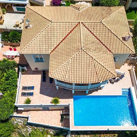 Casa Penney Vila *
